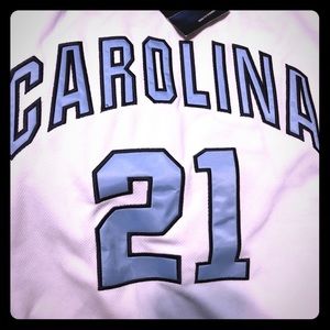 Vintage NCAA North Carolina XL basketball jersey